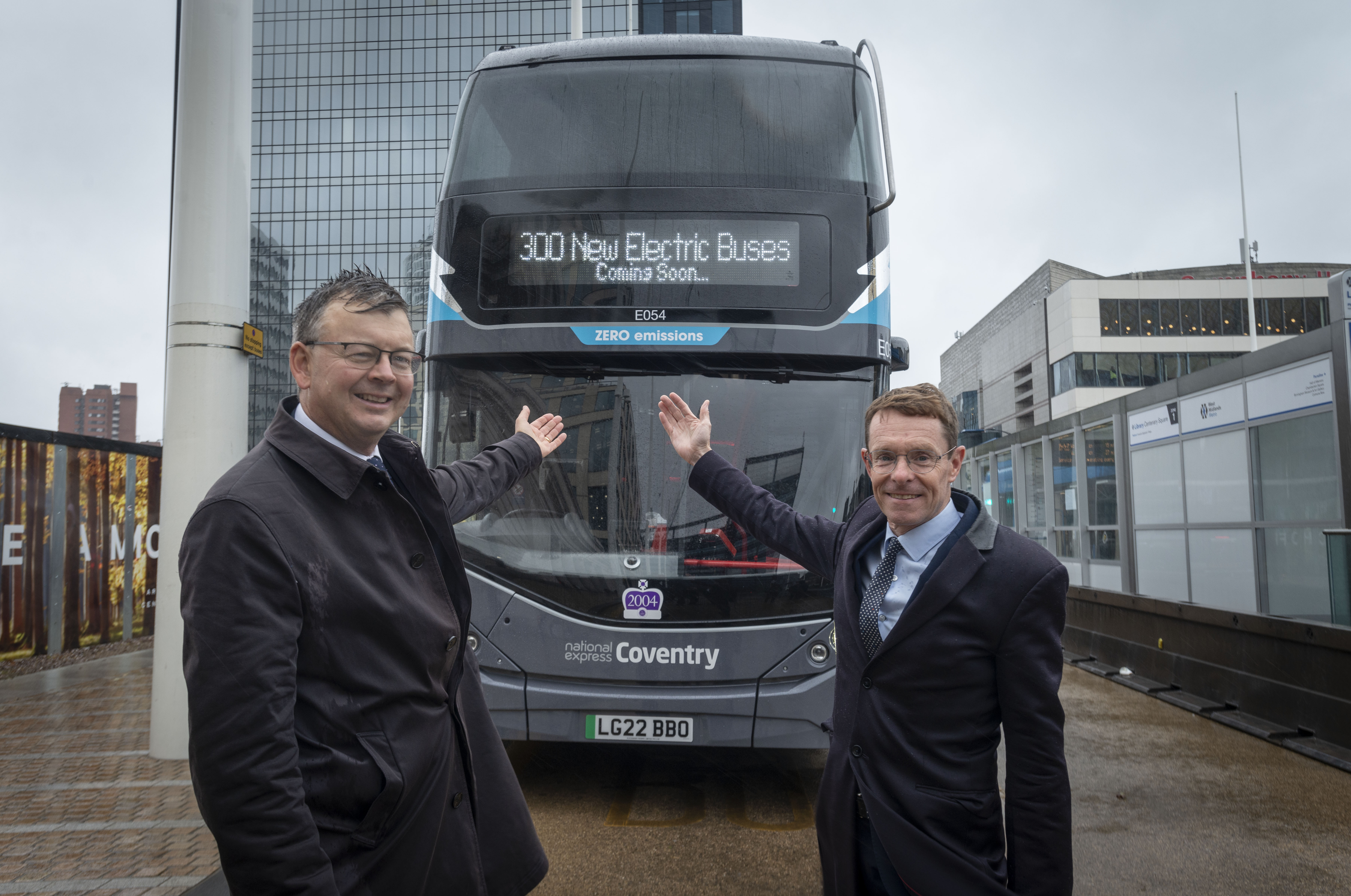 L-R: Tom Stables, CEO National Express UK with Andy Street, Mayor of West Midlands