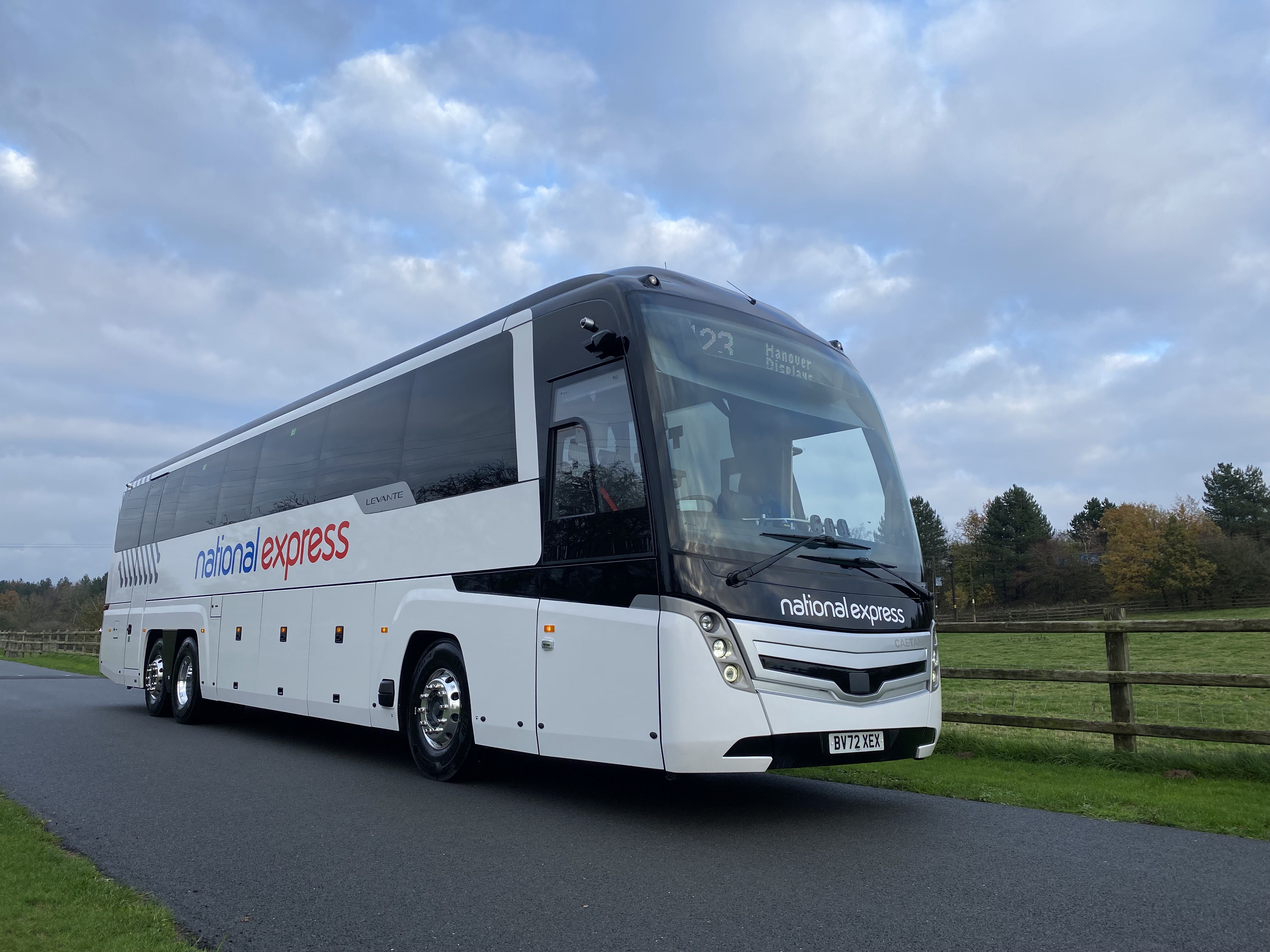 Levante IIIA mirrorless coach model